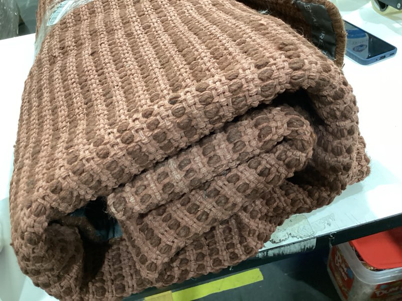 Condition photo showing Good Condition for loloi jeremiah brent greenwich collection grn-01 merlot 2'-6" x 8'-6" runner rug merlot 2'3" x 8'6" (rectangular)