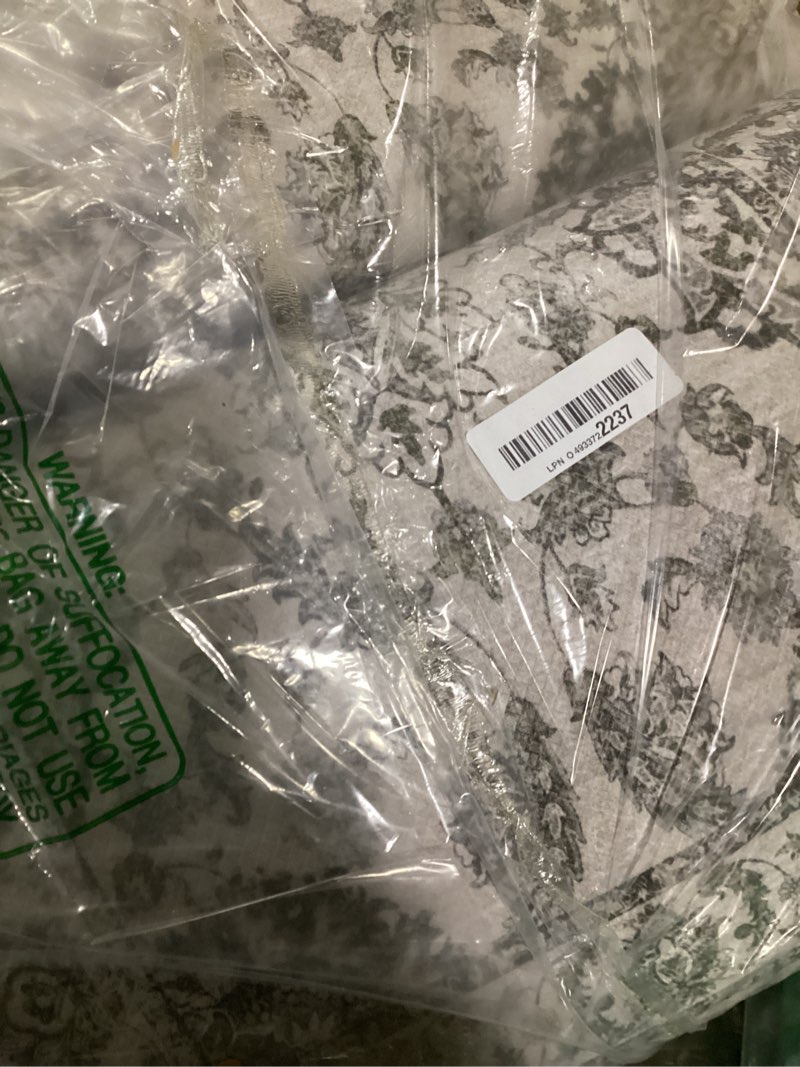 Condition photo showing New/Like New for KIMODE Kitchen Mats Cushioned Anti Fatigue 2 PCS, Boho Kitchen Mats Stain Resistant, Standing Kitchen Runner Rug, Non Slip Waterproof Kitchen Sink Floor Mat, 17.3"x59"+17.3"x29", Green 17.3" x 59"+17.3" x 29" Green