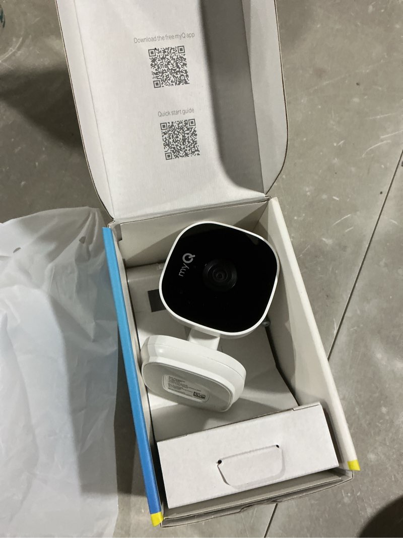 Condition photo showing Good Condition for chamberlain - myq smart garage security camera - white