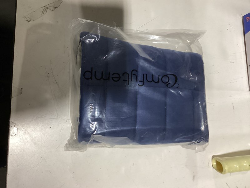 Condition photo showing New/Like New for Comfytemp Heating Pad for Neck and Shoulders and Back, 2.6lb Weighted Electric Heat Pad FSA Eligible, Large HSA Heated Wrap, 9 Heat Settings & 11 Timer, Gifts for Women Men Mom Dad, Dark Blue Dark Blue 19 x 23 Inch