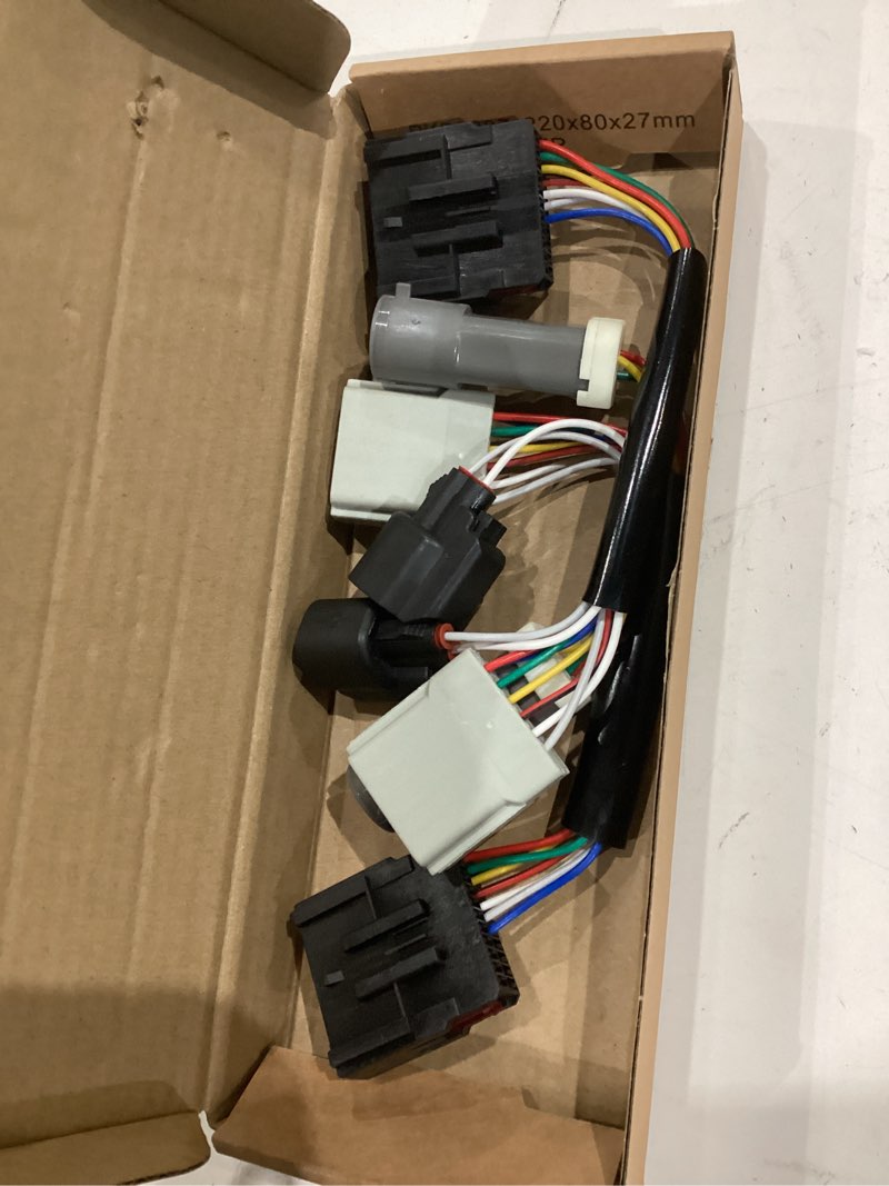Condition photo showing Good Condition for x autohaux 2 pcs tow mirror wiring harness adapter for ford f250 f350 f450 f550 truck 1999-2007 truck mirror wiring connector mirrors power heated upgrade harness