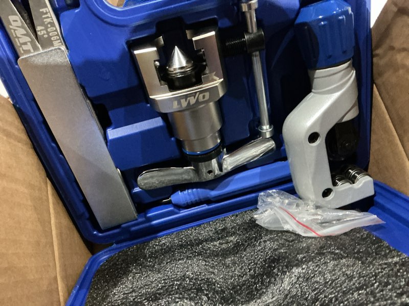 Condition photo showing Good Condition for orion motor tech flaring tool kit, magnetic height limit 1/4"-3/4" & 6-19 mm tube flare tools for 45° eccentric hvac single flares, tubing flaring tool kit with tube cutter deburring tool 1/4-3/4 in & 6-19 mm