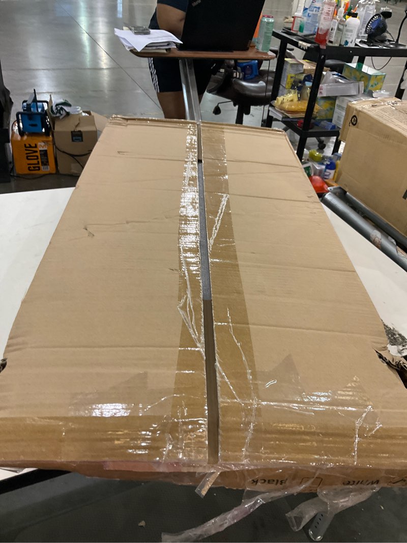 Foldable mobile standing