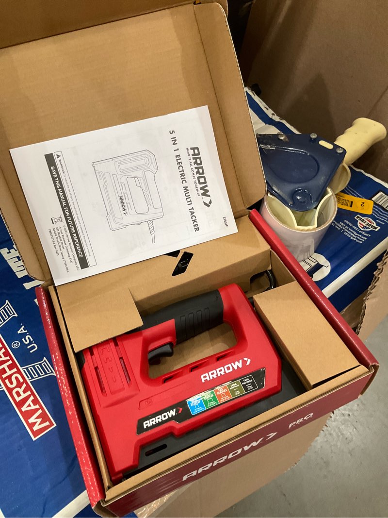 Condition photo showing Good Condition for arrow 5-in-1 electric staple gun et501f