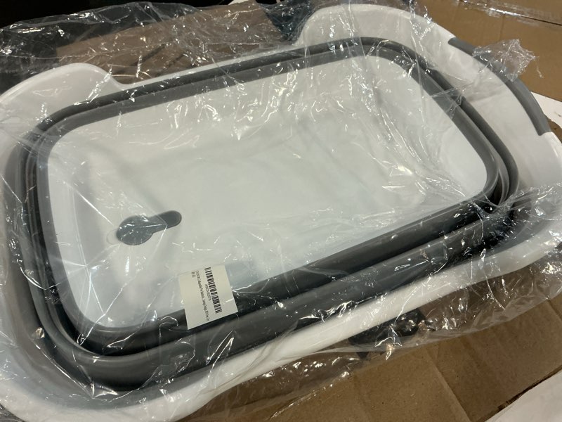 Condition photo showing Good Condition for Collapsible Pet Bathtub with Water Drain Plug, Foldable Bathtub for Puppy Small Dogs Cats, Portable & Space Saving Design, BPA Free, Grey