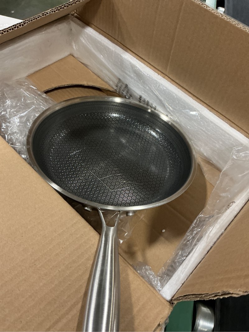Condition photo showing Good Condition for COOKING KING 10-Inch Stainless Steel Pan, Hybrid Nonstick Frying Pan, Skillet, 3-Ply Clad Cookware, 