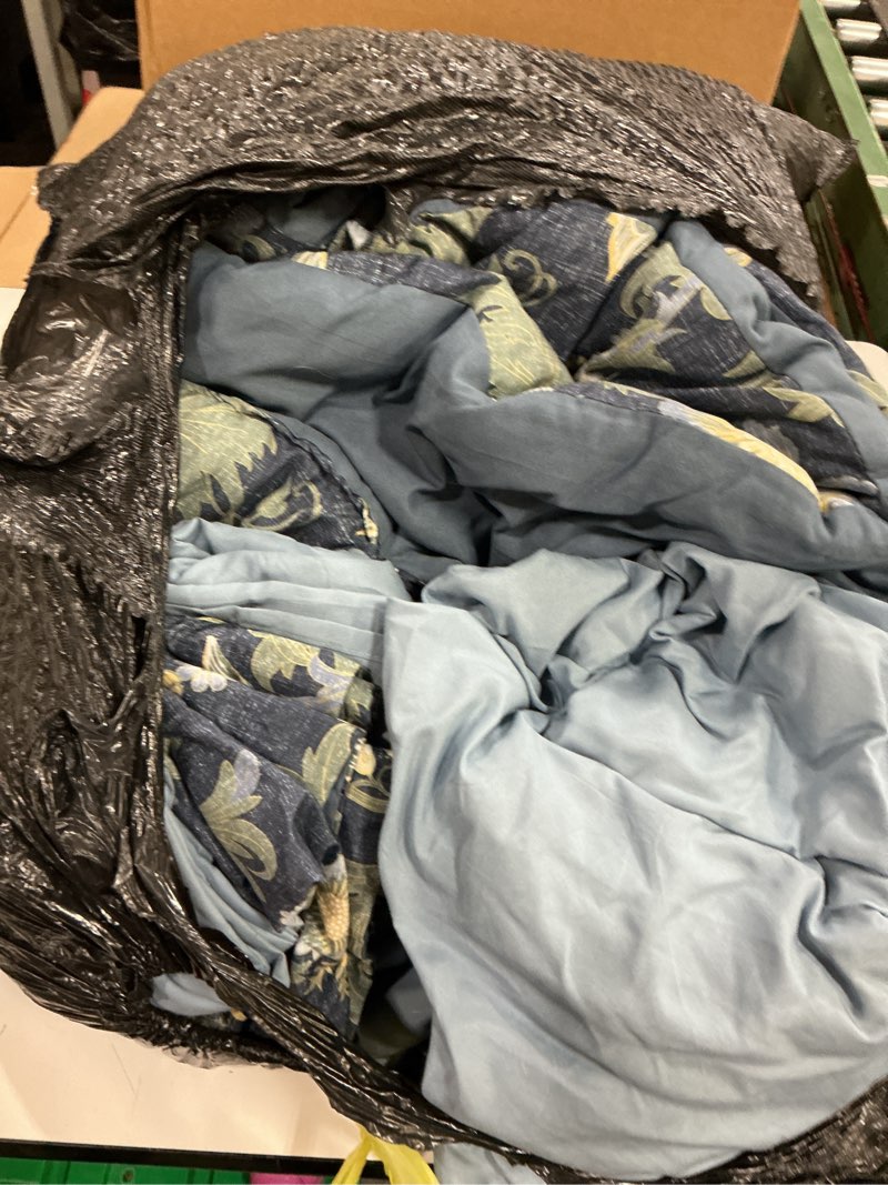 Condition photo showing As Is for queen comforter set -7 pieces floral antique blue comforter set for all seasons, bed in a bag queen with botanical flowers comforter, sheets, pillowcases & shams antique blue queen