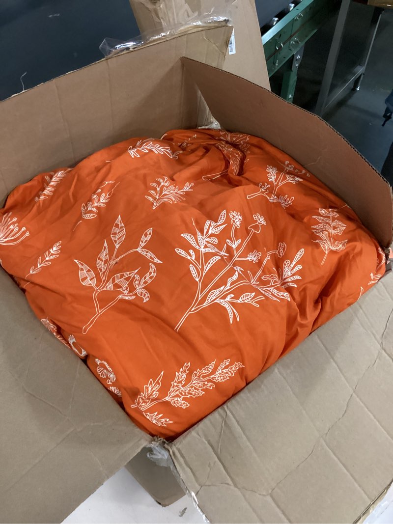 Condition photo showing As Is for Twin XL Comforter Set Burnt Orange, Cute Floral Bed in a Bag Twin XL Boho 5 Pieces, Soft Fluffy Bedding Sets with Comforter, Sheets, Pillowcase & Sham, All Season Twin/Twin XL Burnt Orange