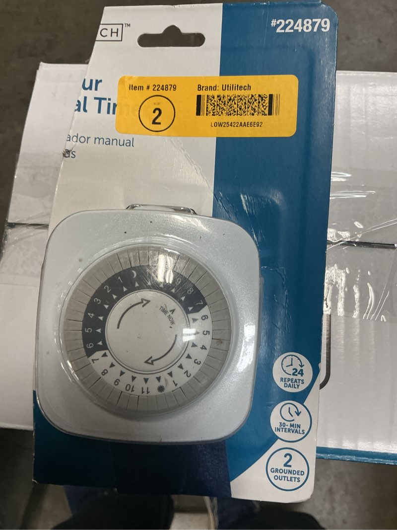 Condition photo showing As Is for utilitech 15 -amps 125-volt indoor 2 -outlet countdown analog lighting timer