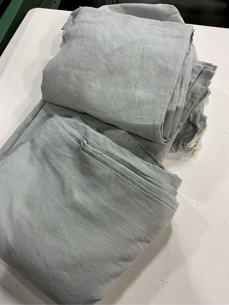 Condition photo showing Good Condition for quince king cal king duvet cover set 2 shams linen mist