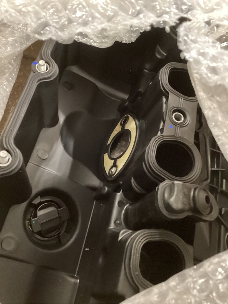 Condition photo showing Good Condition for n52 engine valve cover for bmw e70 e82 e90 e91 z4 x3 x5 128i 328i 528i 535i 328xi 528xi 328i xdrive 528i xdrive replaces# 11127552281 11127582245