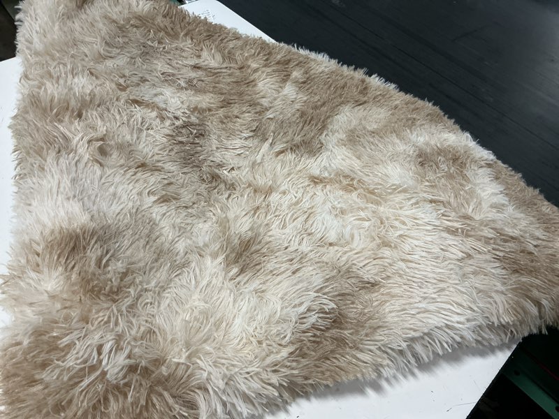 Condition photo showing Good Condition for onasar tie-dye beige round area rug 4ft, soft bedroom circle rugs floor mats for kids girls teen room, kawaii fluffy plush shaggy carpet for baby nursery living room playroom home decor 4' (round) tie-dyed light beige