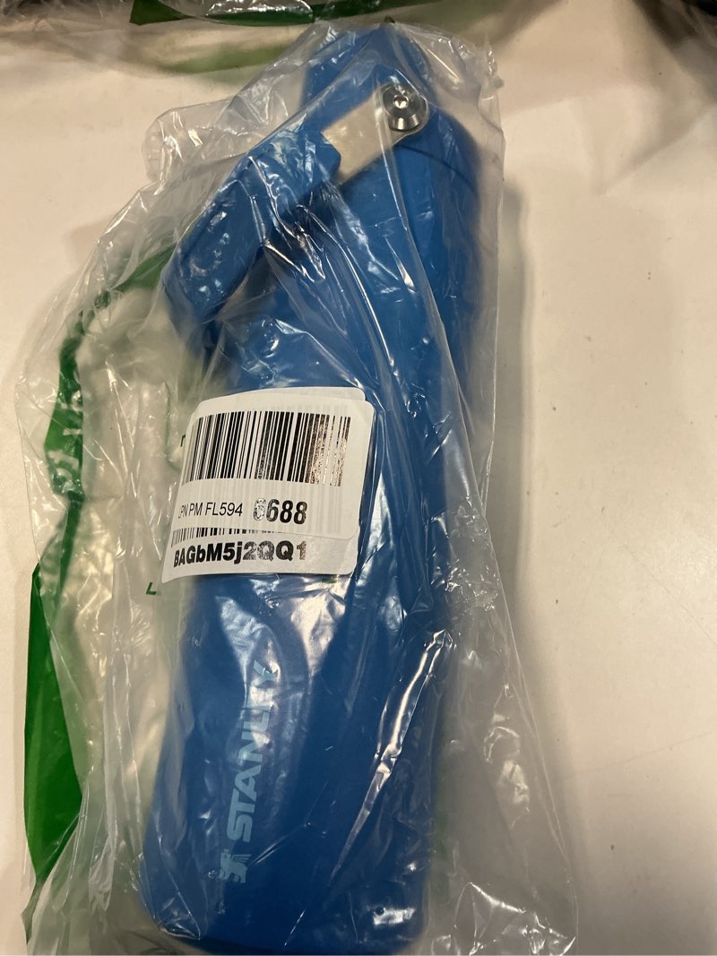 Condition photo showing Good Condition for Stanley IceFlow Fast Flow Water Bottle | Angled Spout Lid | Lightweight & Leakproof for Travel & Sports | Insulated Stainless Steel | BPA-Free Azure 24 Ounces 24 Oz