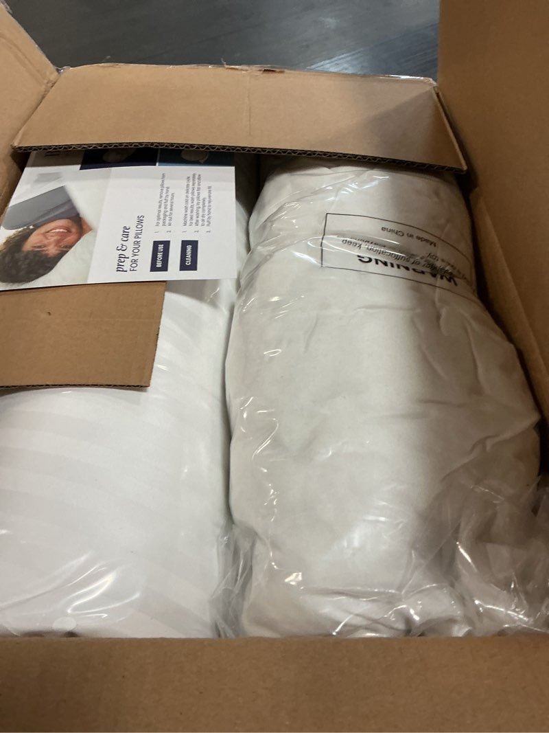 Condition photo showing New/Like New for Beckham Hotel Collection Bed Pillows Standard/Queen Size Set of 2 - Original Soft Down Alternative Pillow for Sleeping - Soft Support for Back, Stomach or Side Sleepers Queen / Standard White