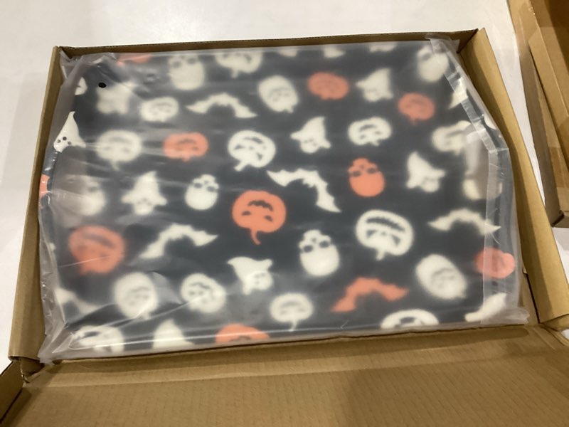 Condition photo showing New/Like New for Oasis Choice 2-Pack Halloween Bamboo Fiber Serving Trays - 18x13 Inch Large Platters w/Handles for Horror Party,Christmas, Birthday, BBQ, Buffet - Pumpkin, Bat & Skeleton Decor (Spooky Black, 18inch) Colorful Halloween Patterns 18inch