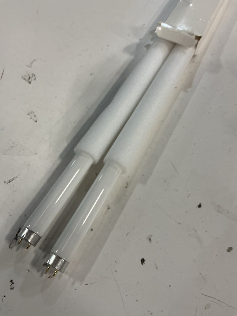 Condition photo showing Good Condition for glowup 18 inch reptile light 15w t8 10.0 uvb 2-pack, uva uvb fluorescent desert lamp tube for reptiles, reptile light bulbs for bearded dragon, tortoise, chameleons, lizards, amphibian