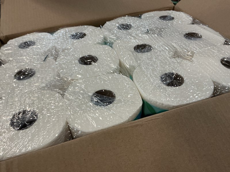 Condition photo showing New/Like New for amazon brand - presto! ultra-strong premium paper towels, 158 sheet huge roll - flex-a-size, 12 rolls (2 packs of 6), equivalent to 38 regular rolls, white huge 6 count (pack of 2)