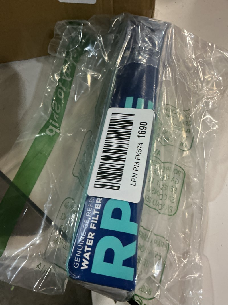 Condition photo showing Good Condition for ge rpwfe refrigerator water filter, genuine replacement filter, certified to reduce lead, sulfur, and 50+ other impurities, replace every 6 months for best results, pack of 1