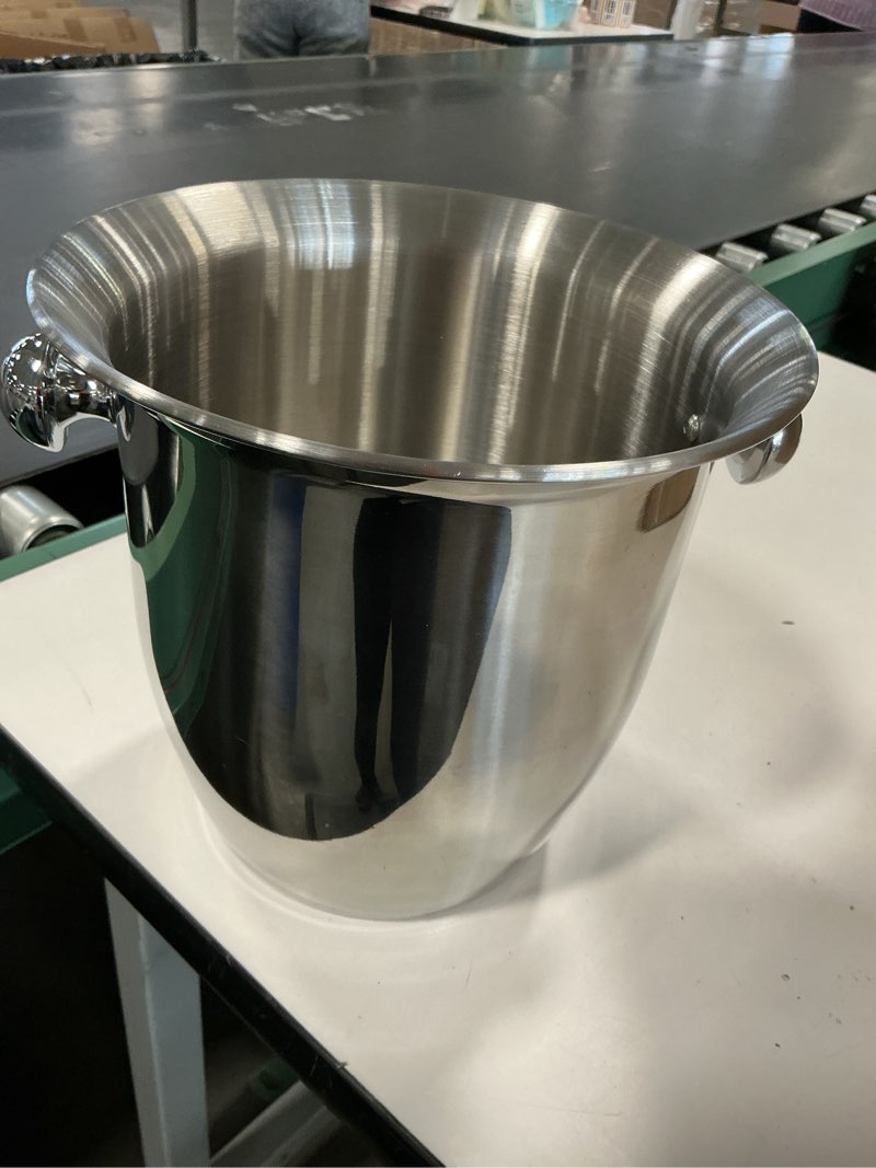 Condition photo showing Good Condition for Ice Bucket, Large Ice Bucket for Parties, 5L Portable Stainless Steel Wine Buckets with Handle for Champagne, Beer, Cocktails, Indoor, Outdoor, Camping, Picnic(Silver)