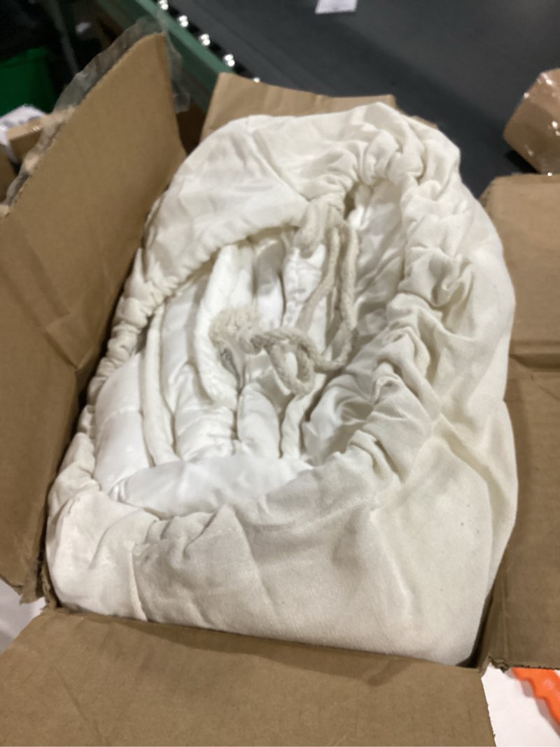Condition photo showing Good Condition for Your moon luxurious comforter from bamboo shell (white) 