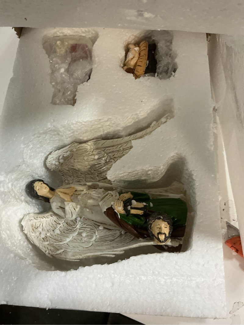Condition photo showing As Is for Resin Nativity Candle Holder Nativity Scene Wreath Candleholder ChristmasTabletop Centerpiece Advent Decorations