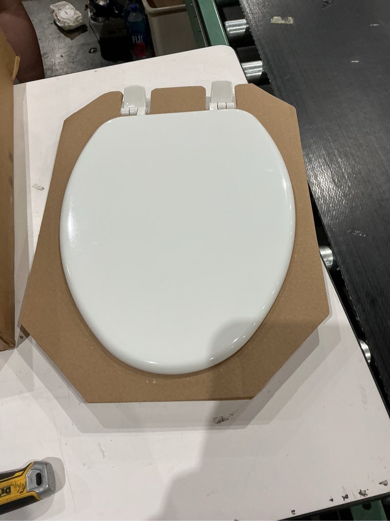 Condition photo showing Good Condition for bemis 1400tta economy durable wood toilet seat, made in usa, elongated, white