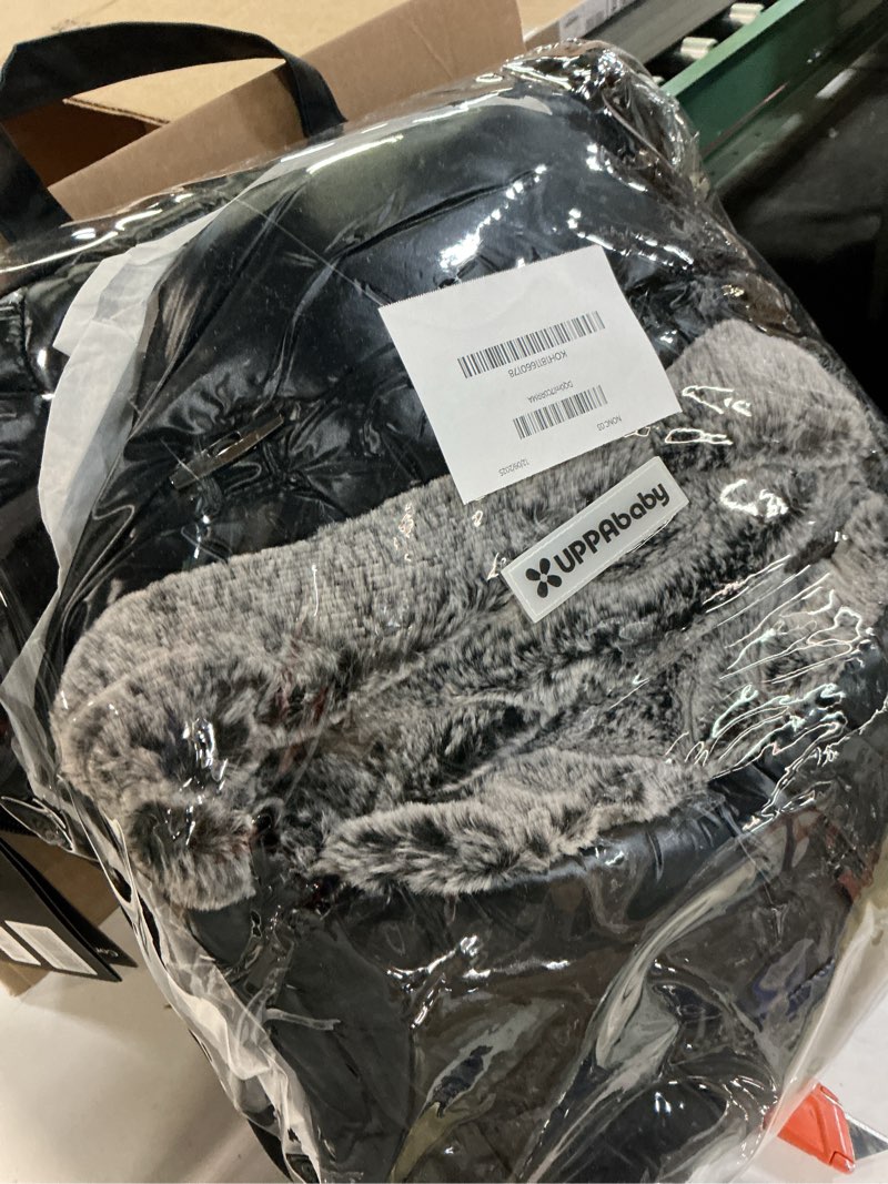 Condition photo showing Good Condition for uppababy cozyganoosh luxe 2-in-1 footmuff - fits strollers + rumbleseat – ultra-plush with zip-out liner, all-season weatherproof cover - lyla (onyx nylon) lyla (onyx nylon) luxe cozyganoosh 2-in-1 footmuff