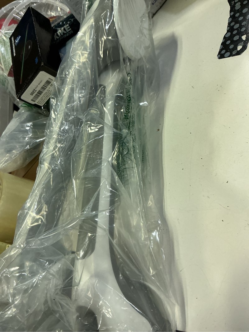 Condition photo showing Good Condition for taili grab bars for bathtubs and showers 2 pack suction grab bar, heavy duty shower handle removable bath handrails for seniors and elderly, bathroom safety grip no drilling waterproof,grey 16.8" gray