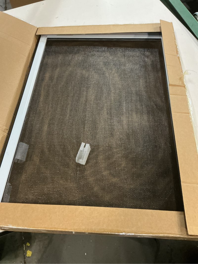 Condition photo showing Good Condition for paramondo expandable window screen, horizontal (15" h x 21.6" - 40" w, 2 pack) adjustable window screens, replacement window screens for house windows medium (15" h x 21.6"-40" w, 2 pack) white frame + black mesh