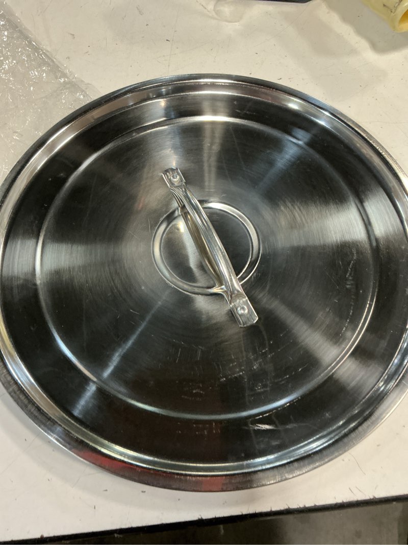 Condition photo showing Good Condition for pot lid