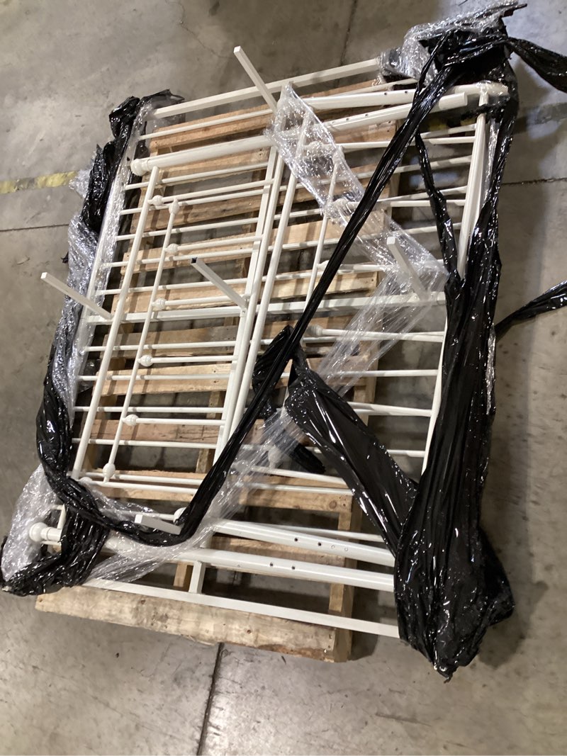 bed frame parts [for parts]