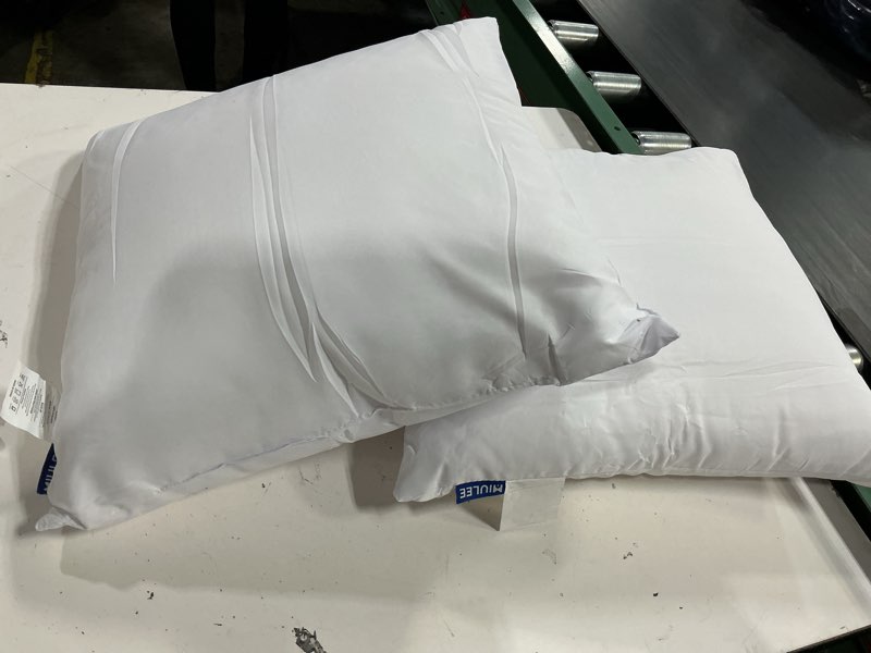 Condition photo showing Good Condition for miulee 18x18 outdoor pillows,set of 2 throw pillows waterproof,soft support throw inserts decorative water resistant for patio furniture and garden 18x18 inch (pack of 2)