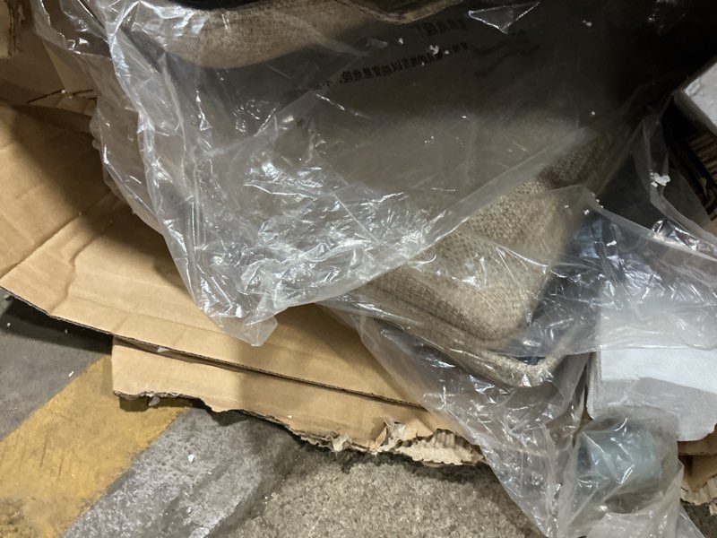 Condition photo showing As Is for d394-425 (indicating a dining table and chair set) 