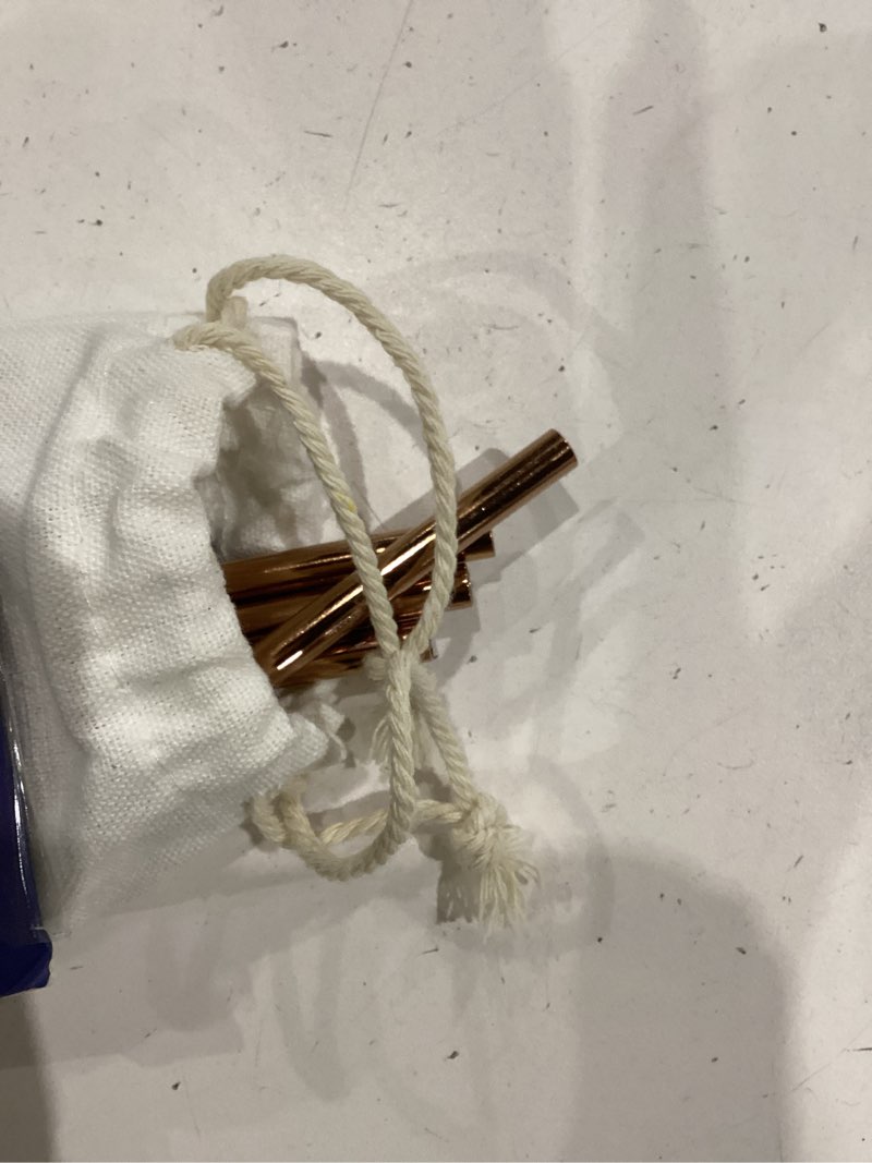 Condition photo showing Good Condition for hiware 12-pack rose gold metal straws reusable with case - stainless steel drinking straws for 30oz and 20oz tumblers dishwasher safe, 2 brushes included