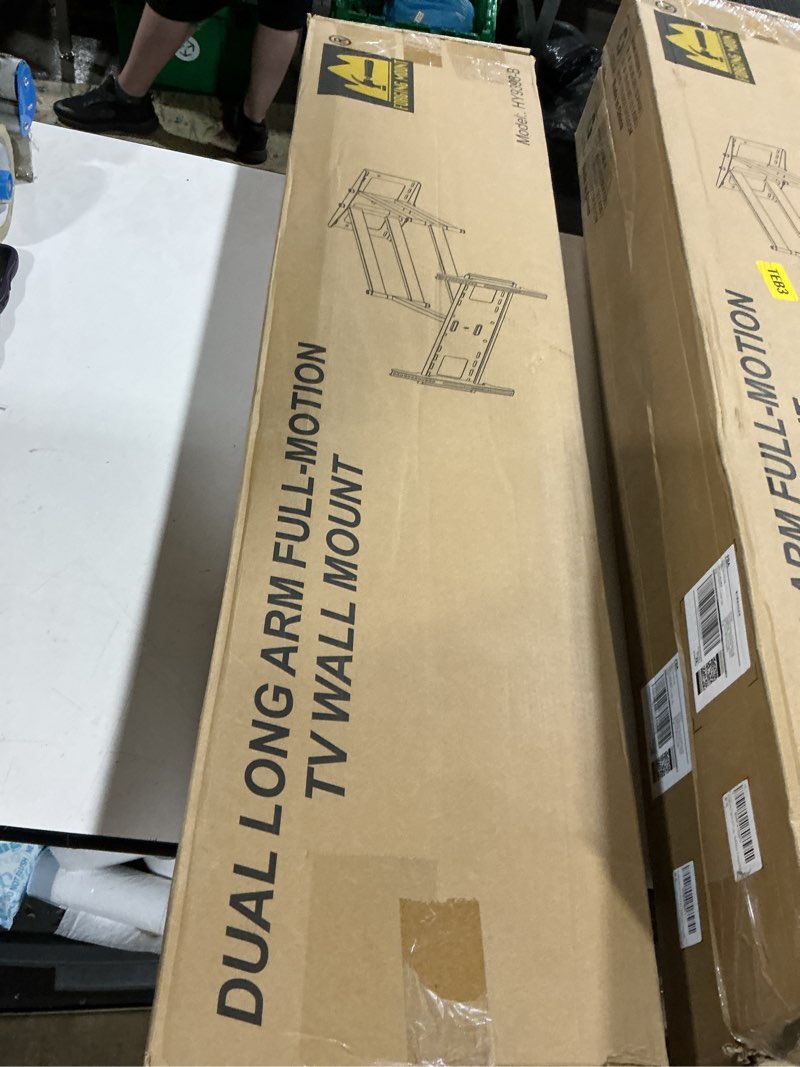 Condition photo showing New/Like New for forging mount long arm tv mount,dual articulating arm full motion tv wall mount bracket with 43 inch extension,fits 42-90 inch flat/curve tvs, holds up to 132 lbs,vesa600x400mm