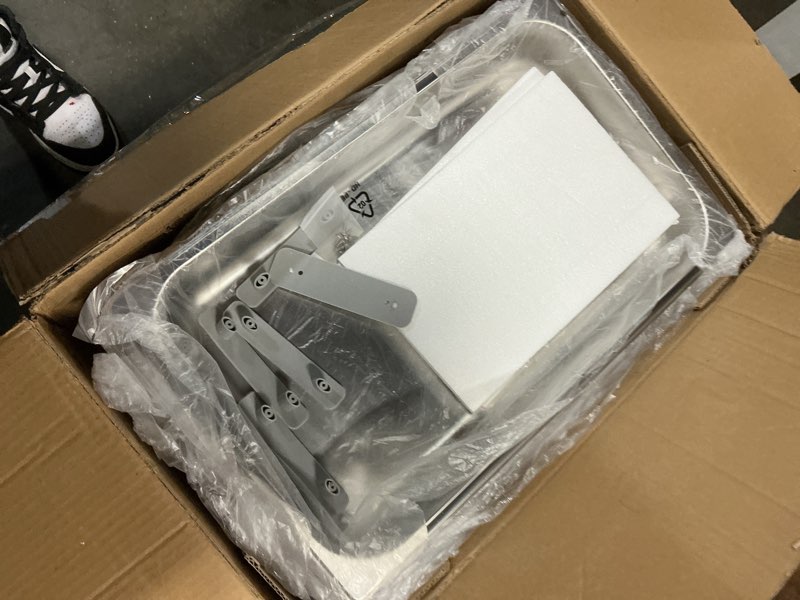 Condition photo showing Good Condition for Alpha Living 4 Pack Chafing Dish Full Set – Stainless Steel Catering Chafer with Lids, Pans & Fuel Holders – Buffet Food Warmers for Parties, Events & Weddings – Alpine Gray Handles 4 Pack - Regular Edge