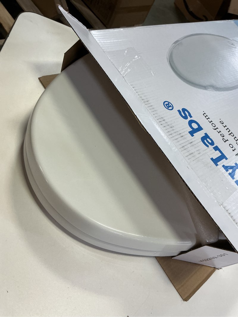 Condition photo showing Good Condition for Elongated Toilet Seat 18.5\" - Soft Close, Durable PP Oval Toilet Lid, Easy Installation & Removal, Fits Most Toilet Bowl Seat (Elongated 