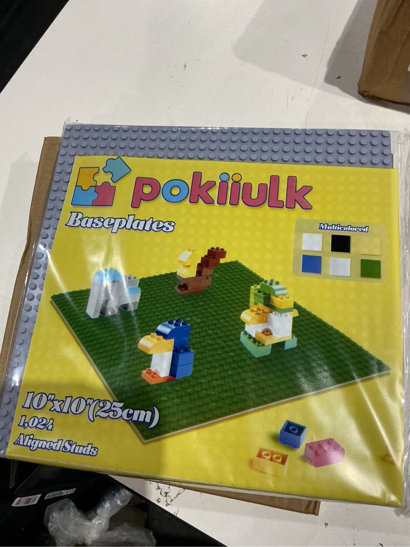 Condition photo showing Good Condition for pokiiulk classic baseplates building plates-pack of 10 large 10\" x 10\" building bricks compatible with all major brands,perfect stem gift for builders age 3+,grey classic (not sticky) 10 squares