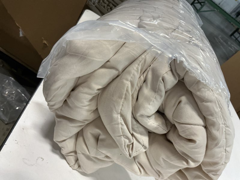 Condition photo showing As Is for FUANNA 7 Pieces Queen Comforter Set, All Season Bed in a Bag Queen Size, Luxury Soft Bedding Sets with Comforter, Flat Sheet, Fitted Sheet, Pillowcases & Pillow Shams, Beige Beige Queen(88"x 88")