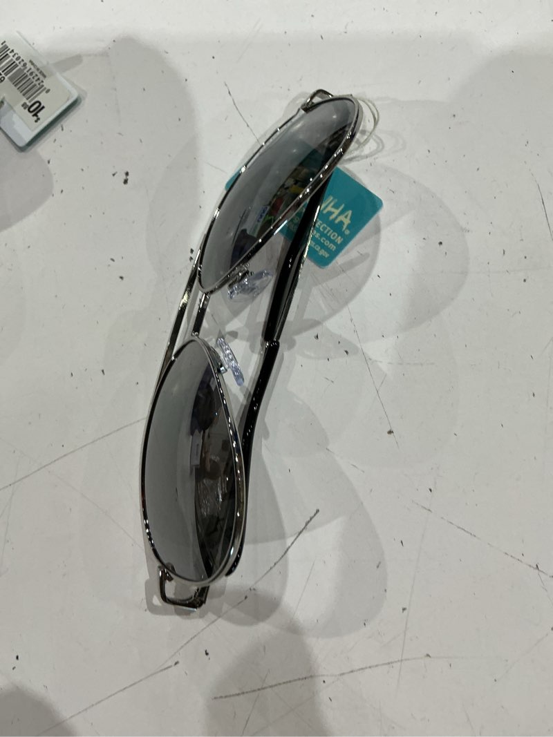Condition photo showing As Is for piranha eyewear jet silver aviator sunglasses for men with white mirror lens