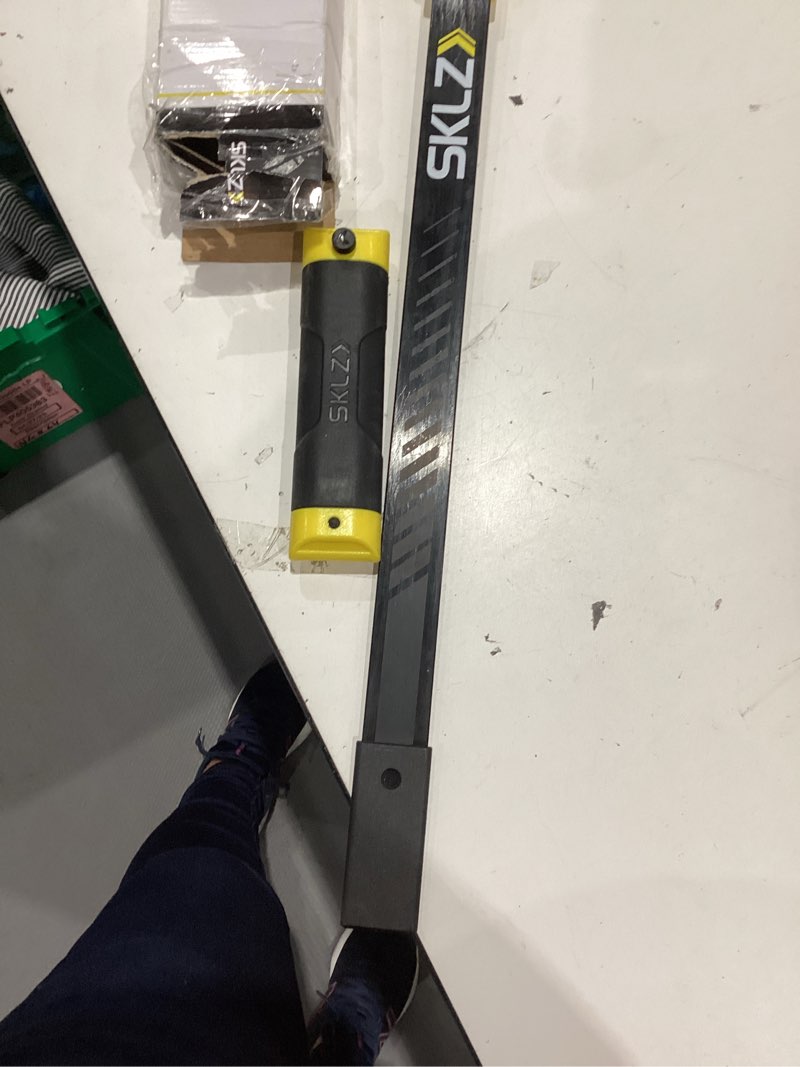 Condition photo showing New/Like New for sklz shoulder bow dynamic resistance training tool with fiberglass blades for shoulder stability and strength – ergonomic handle, portable 3-piece design for easy transport – includes training guide