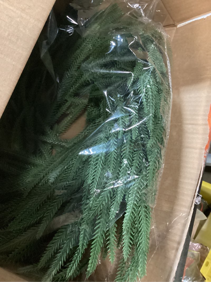 Condition photo showing Good Condition for MOTOULAX Artificial Pine Garland Soft PVC Realistic Pine Garland for Xmas Fireplace Door Decoration 