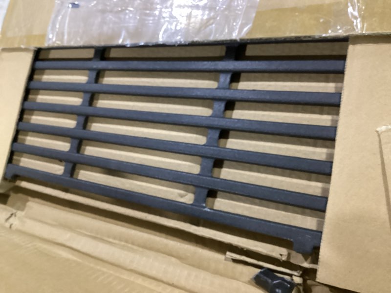 Condition photo showing Good Condition for 7524 genesis 300 series grates replacement parts for weber grill grates genesis e-310 e-320 e-330 s-310 s-320 s-330 ep-310 ep-320 ep-330 weber genesis grill parts 2 pcs cast iron grid 19.5 x 25.8 inch