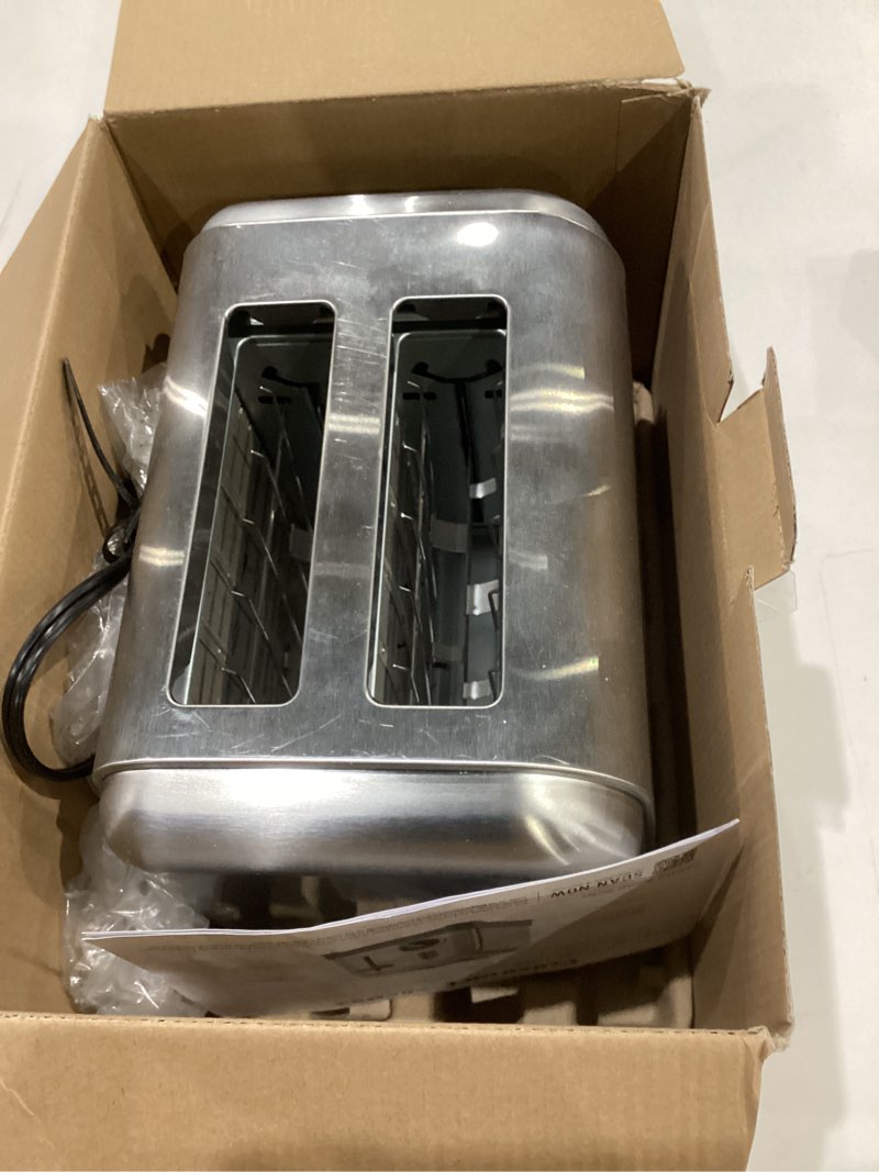 Condition photo showing Good Condition for cuisinart cpt-160 metal classic 2-slice toaster, brushed stainless