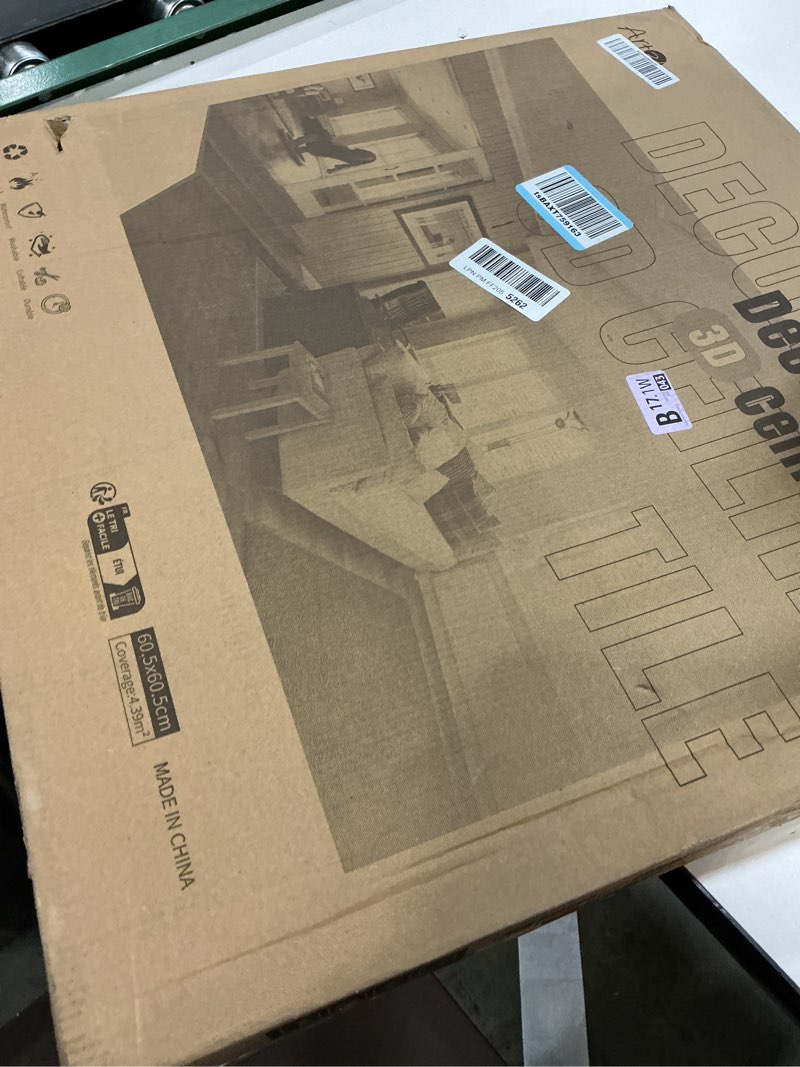 Condition photo showing Good Condition for Art3d PVC Ceiling Tiles, 2'x2' Plastic Sheet in White (12-Pack)