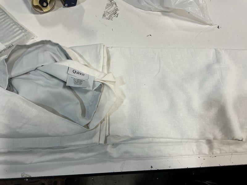 Condition photo showing Good Condition for european linen room darkening curtain - single panel (48”x96”)