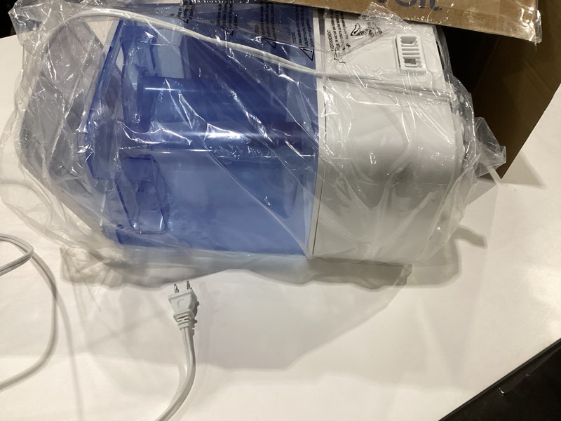 Condition photo showing New/Like New for LEVOIT Classic300S Ultrasonic Smart Top Fill Humidifier, Extra Large 6L Tank for Whole Family, APP & Voice Control, Essential Oil Diffuser, Humidity Setting with Sensor, Quiet Sleep Mode, Night Light Blue Classic300S, NOT TESTED