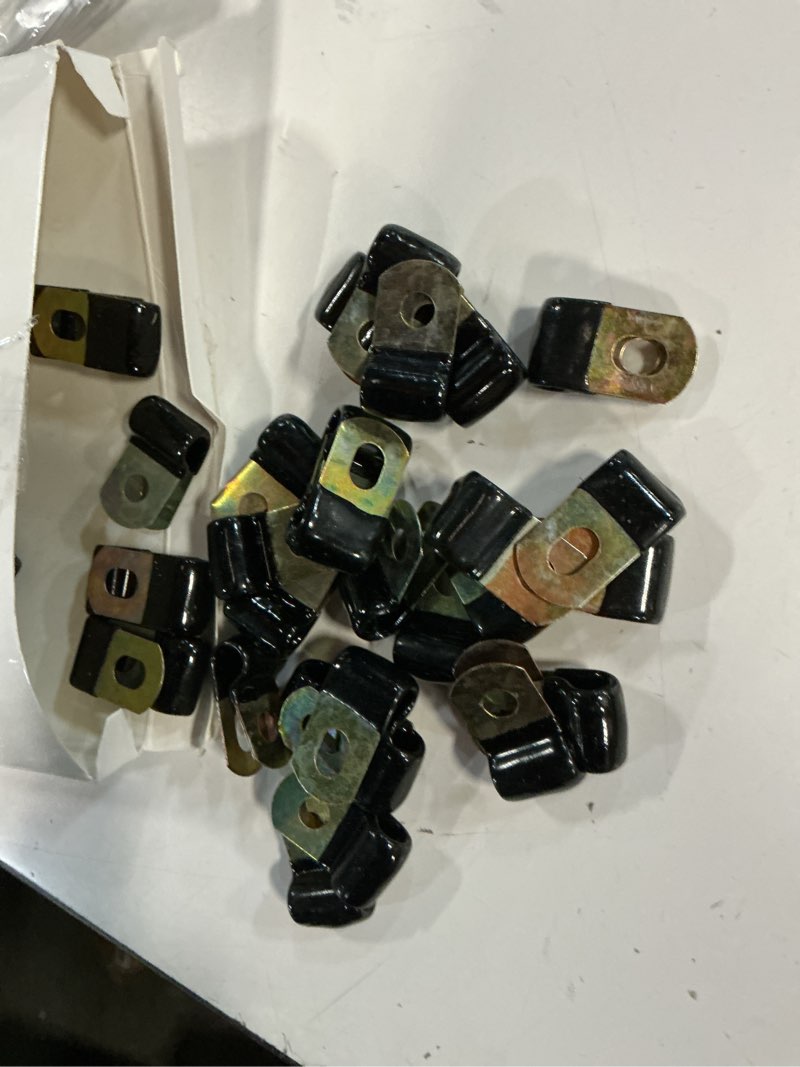 Condition photo showing Good Condition for Tandefio 50 Pack Vinyl Coated Cable Clamps Galvanized Steel Cable Metal Wire Rubber Cushioned Insulated Hose Pipe Clamp for Tube Lines Wire Cord Installation(3/8 Inch,10mm) 3/8 Inch (10mm)