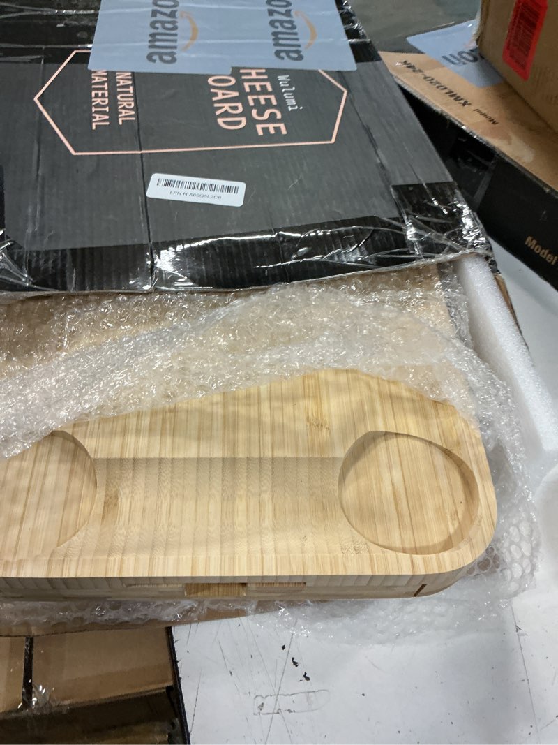 Condition photo showing Good Condition for Charcuterie Boards,Charcuterie Board with Lid & Cheese Tray Set - Bamboo Cheese Board for Housewarming,Picnics,Weddings Gifts | Portable Travel Gifts for Women & Couples
