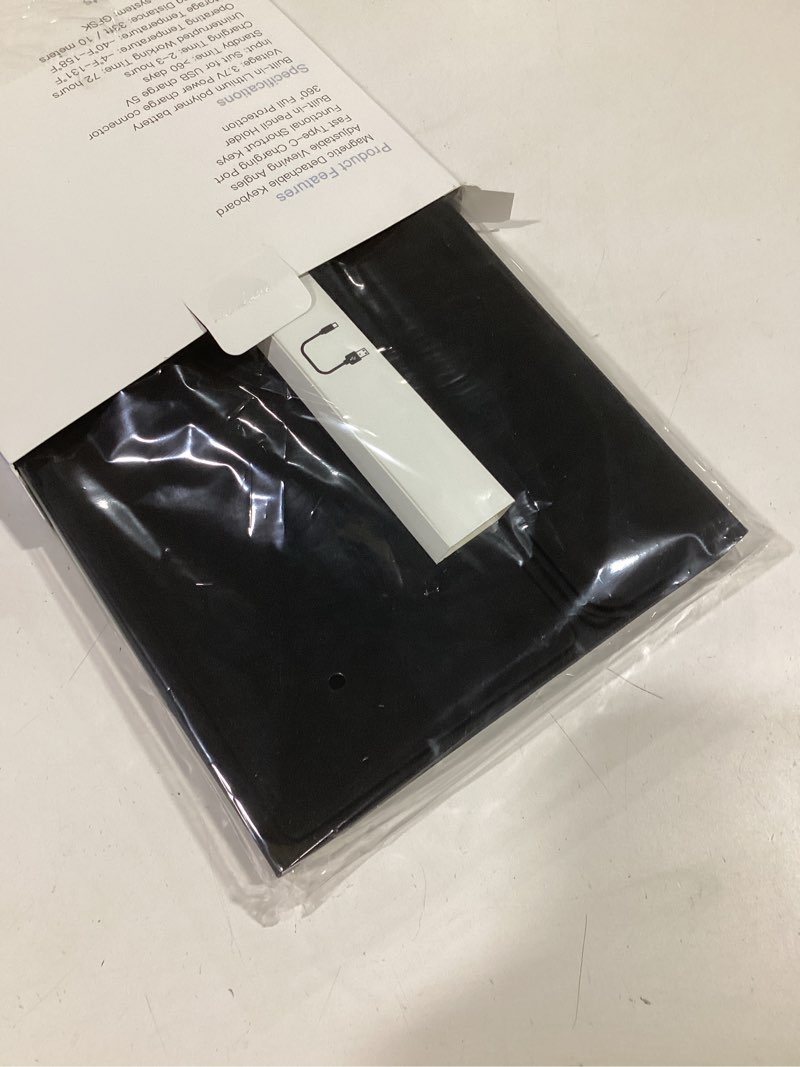 Condition photo showing New/Like New for Harvopu Compatible for iPad 11th 10th Generation Case with Keyboard, Folio Cover with Pencil Holder,